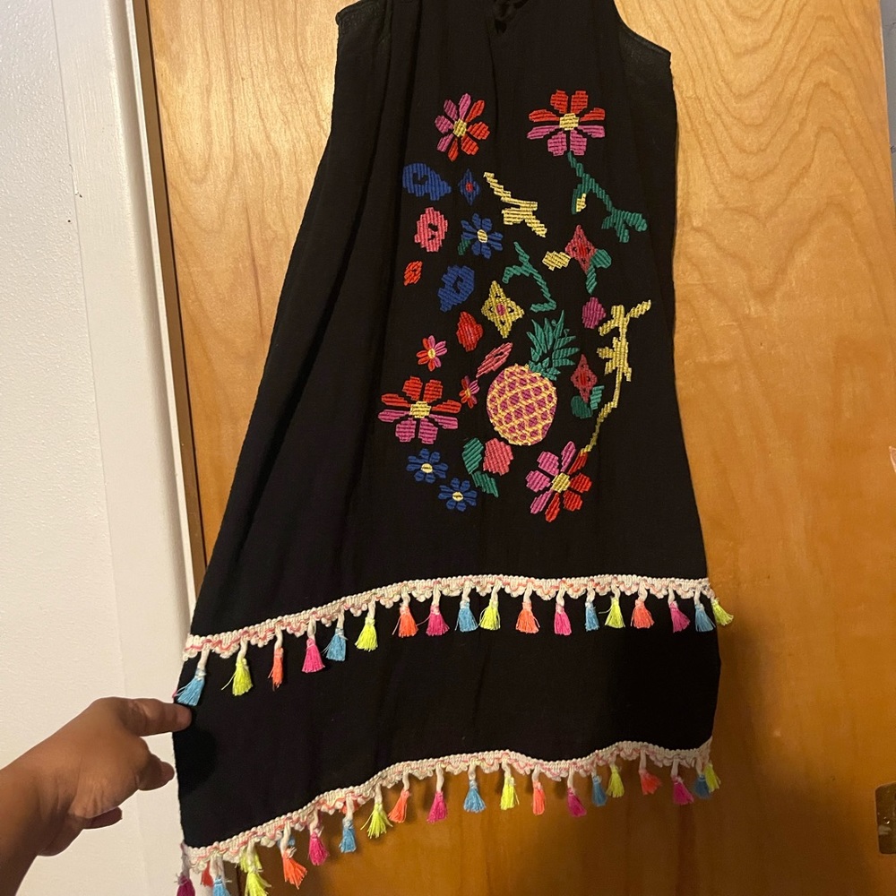 Impo size Large- colorful embroidery- worn once. Perfect condition